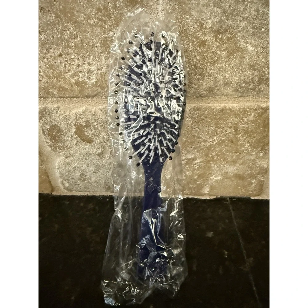 NEW Vtg Estee Lauder Hair Brush Ball Tipped 6.5
